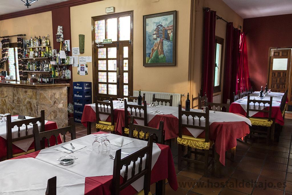 Hostal Del Tajo Peralejos de las Truchas Εξωτερικό φωτογραφία